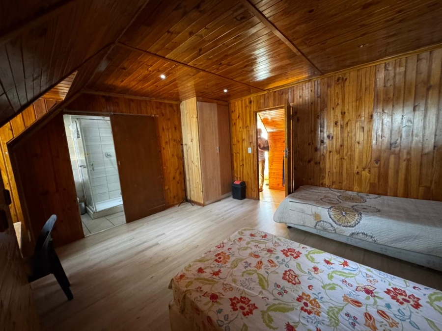 9 Bedroom Property for Sale in Belhar Western Cape